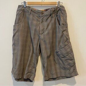 Lululemon Mens Flat Front Plaid Cargo Short Wet Dry Warm Athletic Shorts Size 34